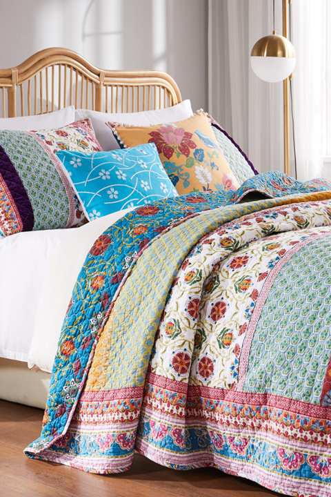 Bedding Sets
