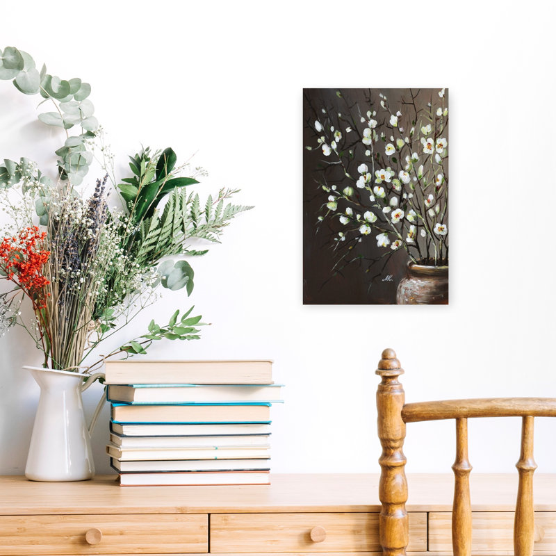 Fleurs blanches dans un vase, art floral minimaliste délicat, nature, H 18 po x l 12 po
