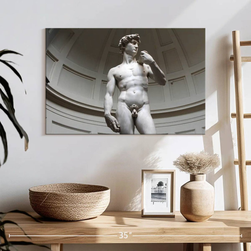 Figurine classique, H 16 po x l 24 po
