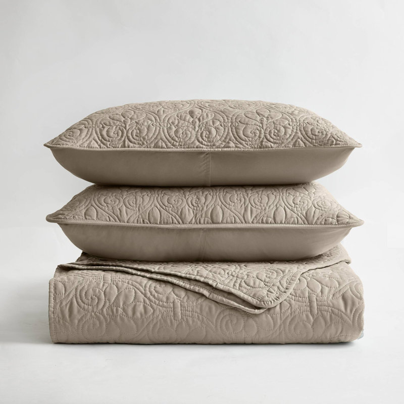 Quebec Reversible Quilt Set, King/California King Coverlet + 2 King Shams, Khaki