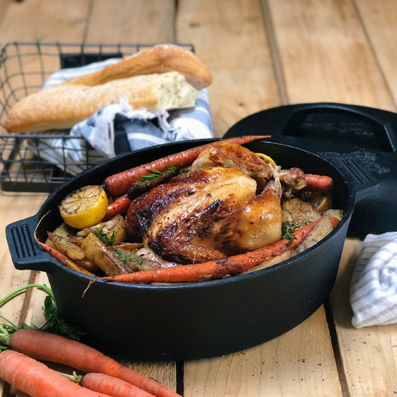 Bayou Classic Non-Stick Cast Iron Roasting Pan