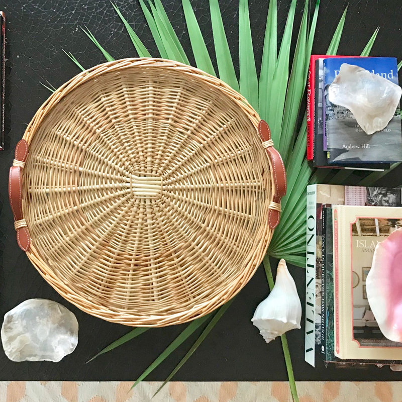 Amanda Lindroth Island Round Tray, 14.25"W x 14.25"D x 3"H