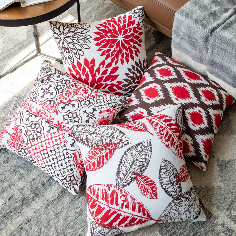 Set of 4 Purple and White Polyester Square Throw Pillows