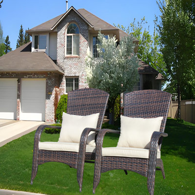 Chaise de patio avec coussins (coussin)