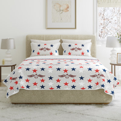 3-Piece Queen Quilt Bedding Set - Bedspread and 2 Pillow Shams with Patriotic Star Pattern - Lightweight Queen Bed Set for All Seasons - Soft Microfiber Coverlet by Lavish Home (Stars/Stripes)