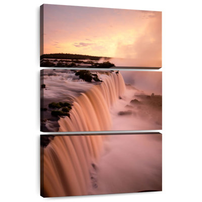 Alvord Floriano Waterfalls