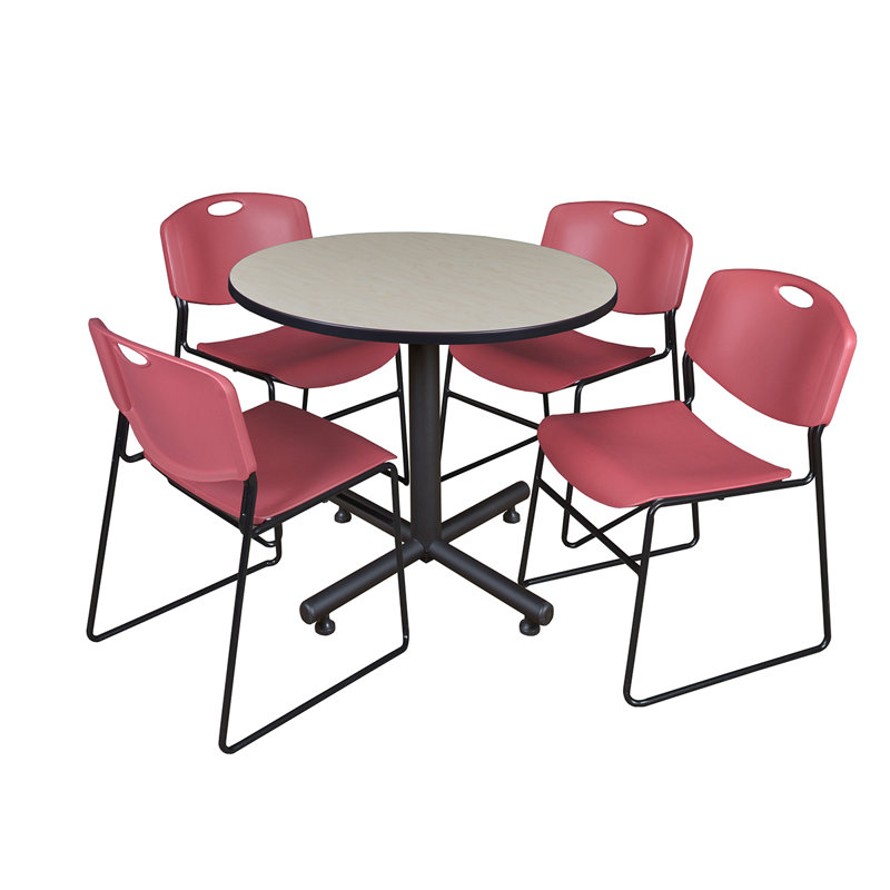 Table de salle à manger avec base Nick Nick et 4 chaises empilables Zeng, Érable, Bleu