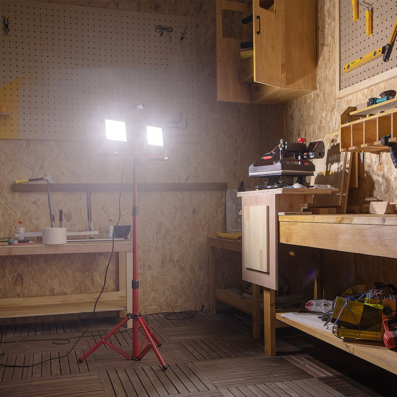 Lampe de travail à DEL avec support, lampe de travail à DEL à double tête 5000 lumens