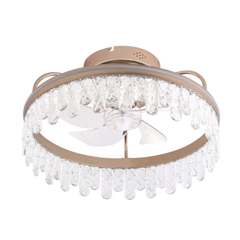Le ventilateur de plafond moderne avec lumière