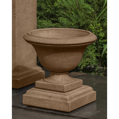 Moreland Urn Planter