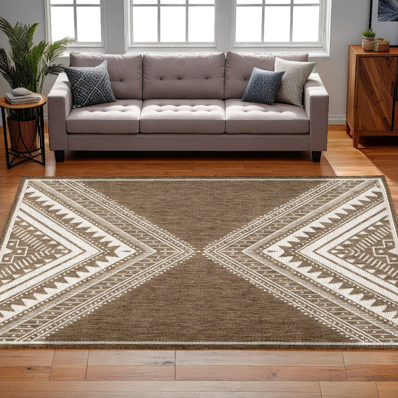 Tapis intérieur / extérieur John, 8 pi x 10 pi, John, polyester, brun