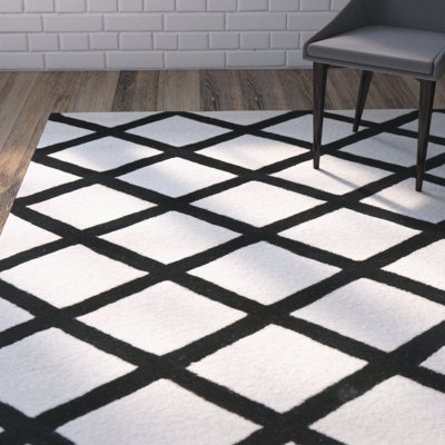 Teresita Hand Tufted Wool Geometric Rug