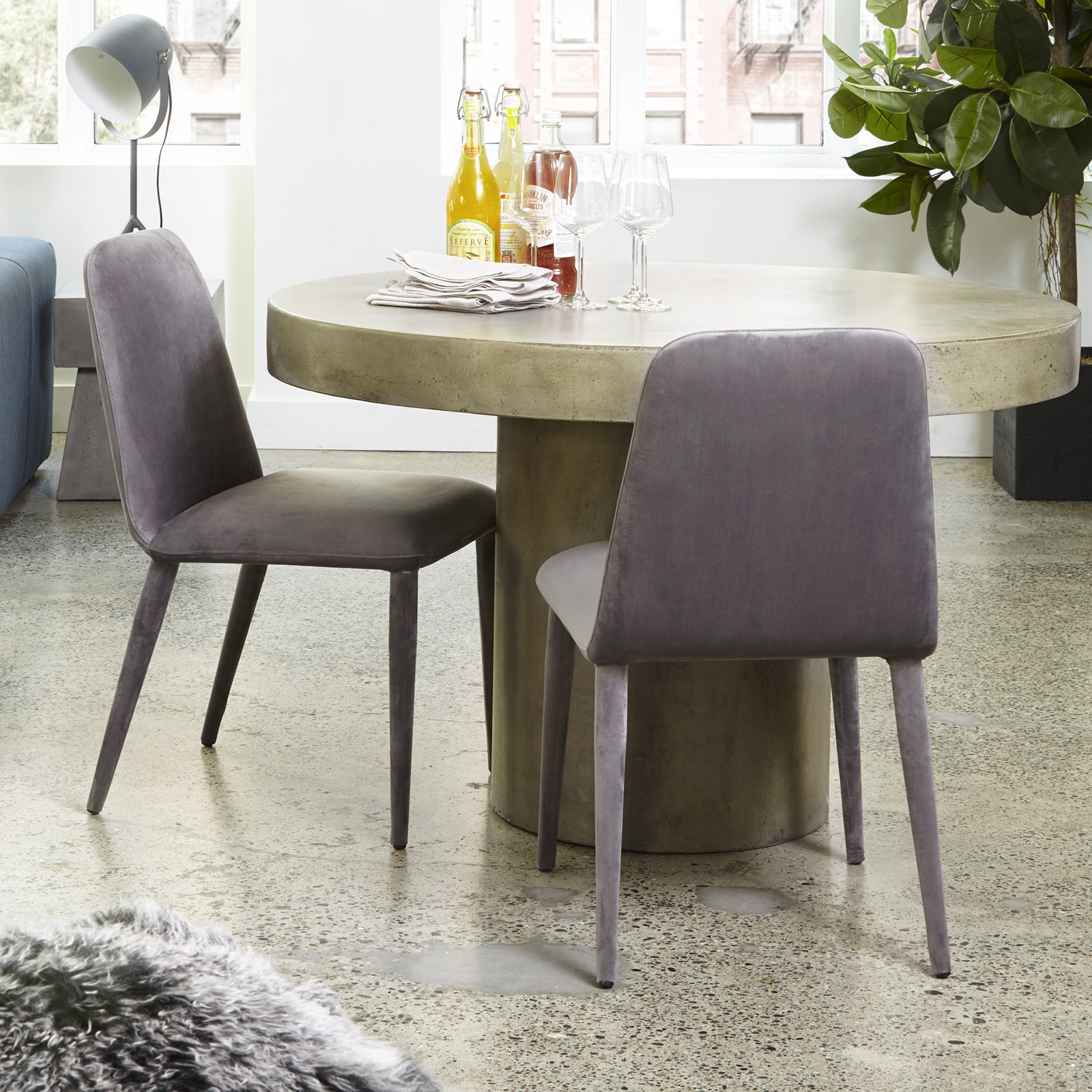 Ruka Round Dining Table, Dark Gray
