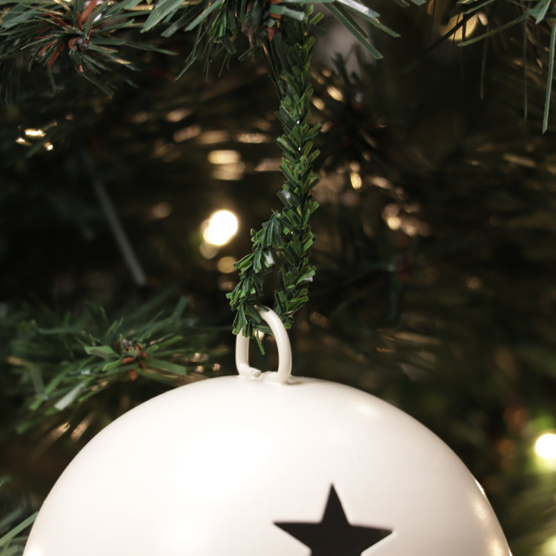 Noble Garland Ornament Ties