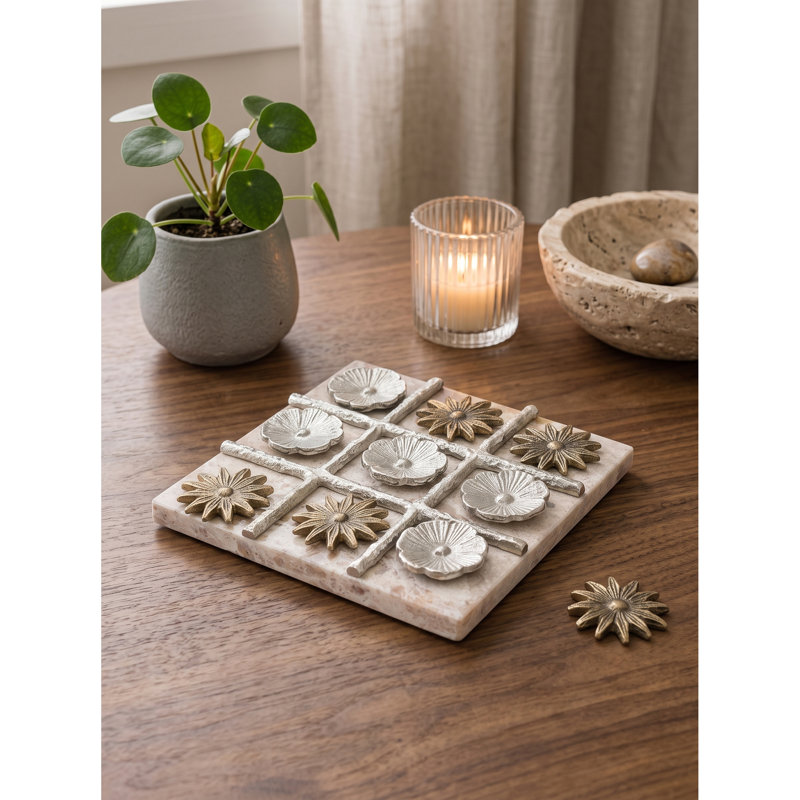 Jeu de 9 po Tic Tac Toe en marbre et aluminium avec pièces florales dorées et argentées