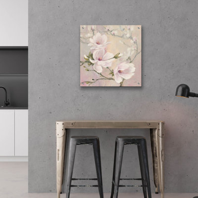 Art mural en verre «Blush Magnolias» par Julia Purinton