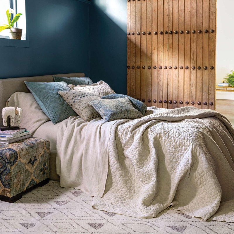 Brentwood Velvet Ocean Quilted Sham, Standard