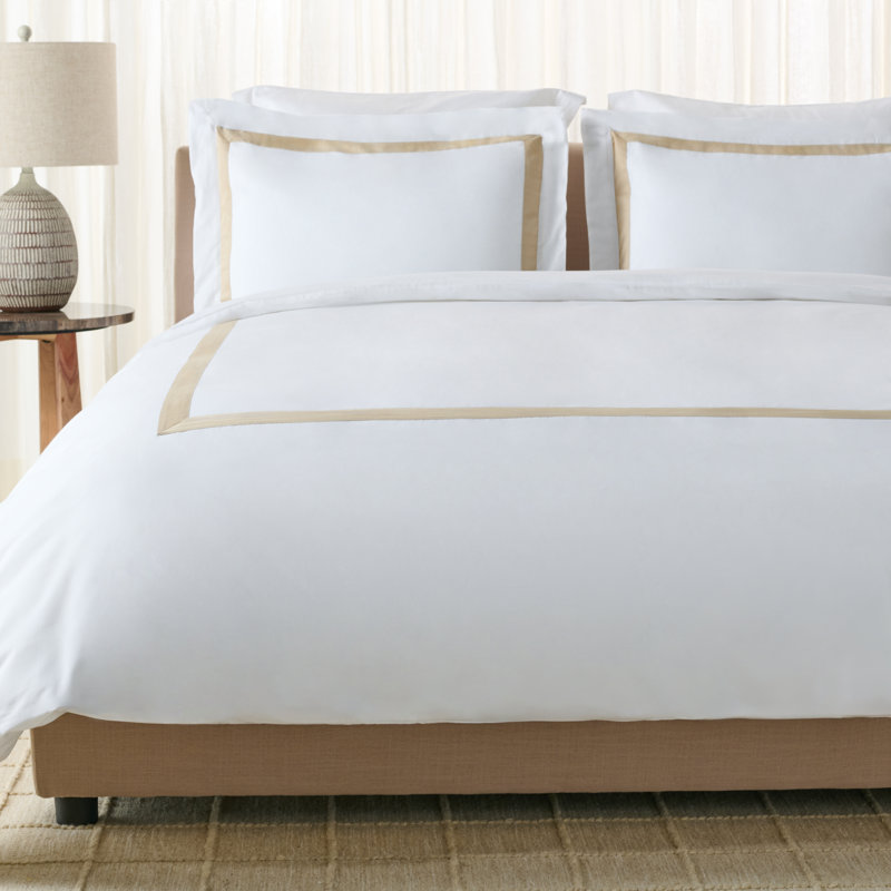 Bold Border Hotel Duvet Cover 3 Piece, Desert Beige/White, Queen Duvet Cover + 2 Standard Pillow Shams