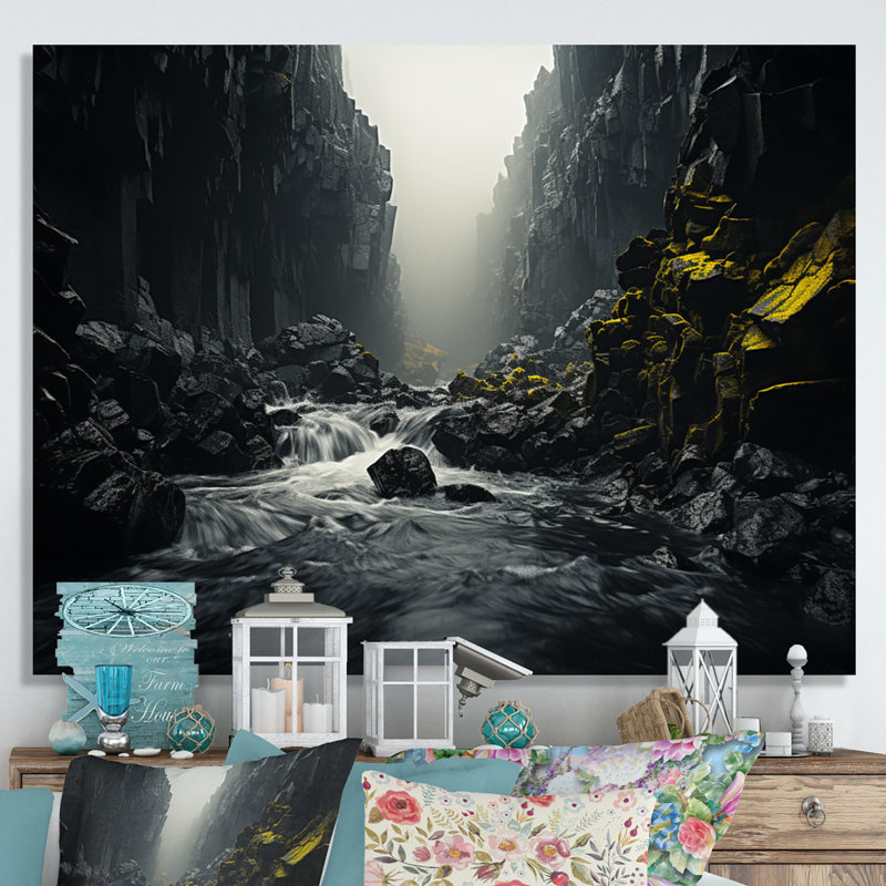 Chute d'eau dynamique - impressions sur toile, H 16 po x l 32 po x P 1 po, Toile tendue