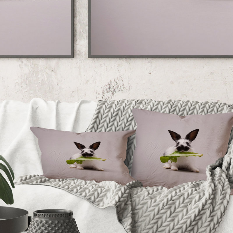 Coussin décoratif noir et blanc avec feuille verte - imprimé traditionnel, 18 po x 18 po