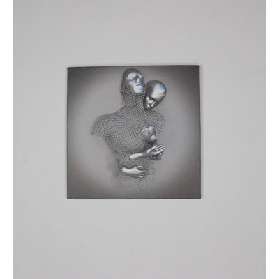 Silver Metallic 3D Effect Canvas Art Featuring Hugging Couple Perfect for Bedroom Decoration