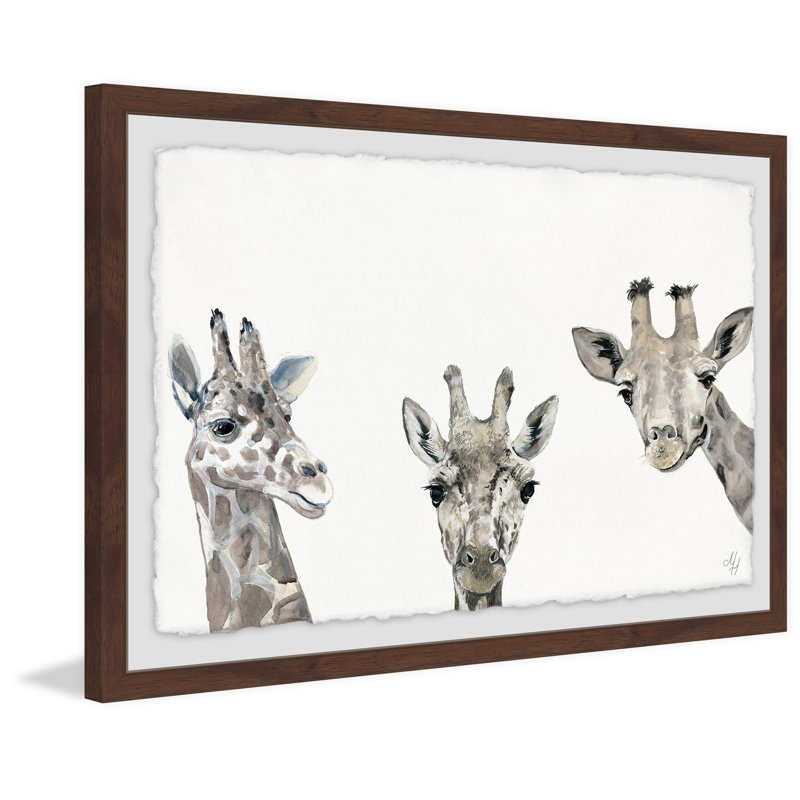 «Giraffe Poses», impression sur papier encadrée, H 12 po x l 18 po x P 1,5 po