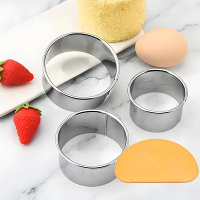 8-Piece Baking Essentials Set – Stainless Steel Round Cookie Cutters with Bench & Bowl Scrapers
