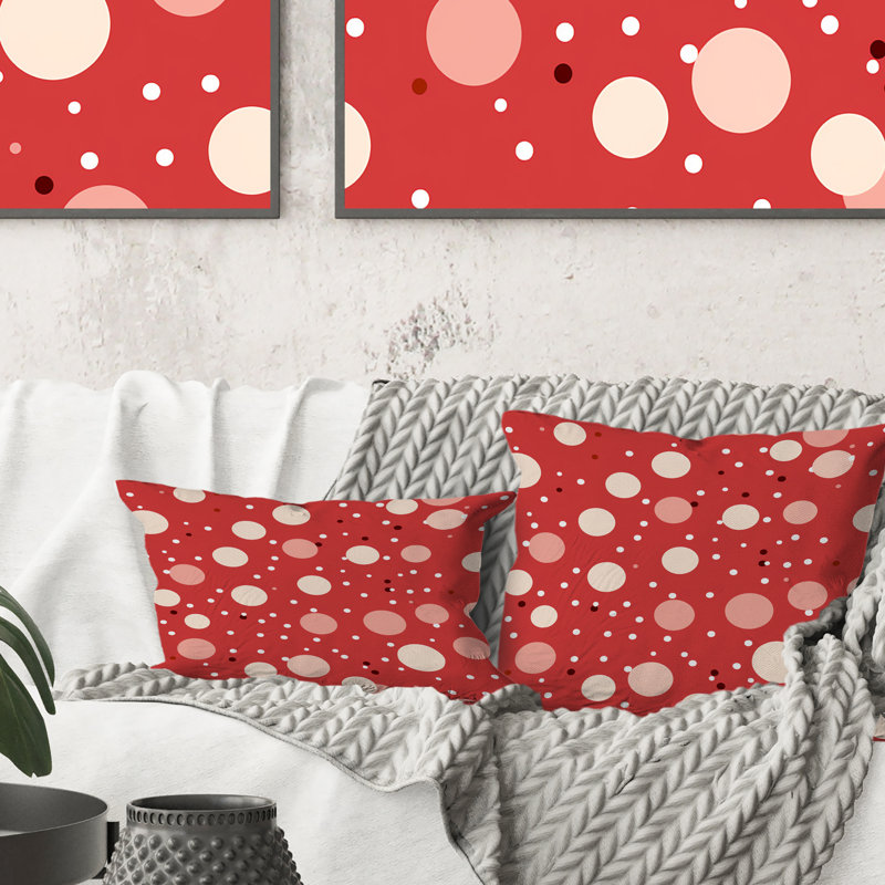 Playful Polka Dots III - Coussin en polyester à pois
