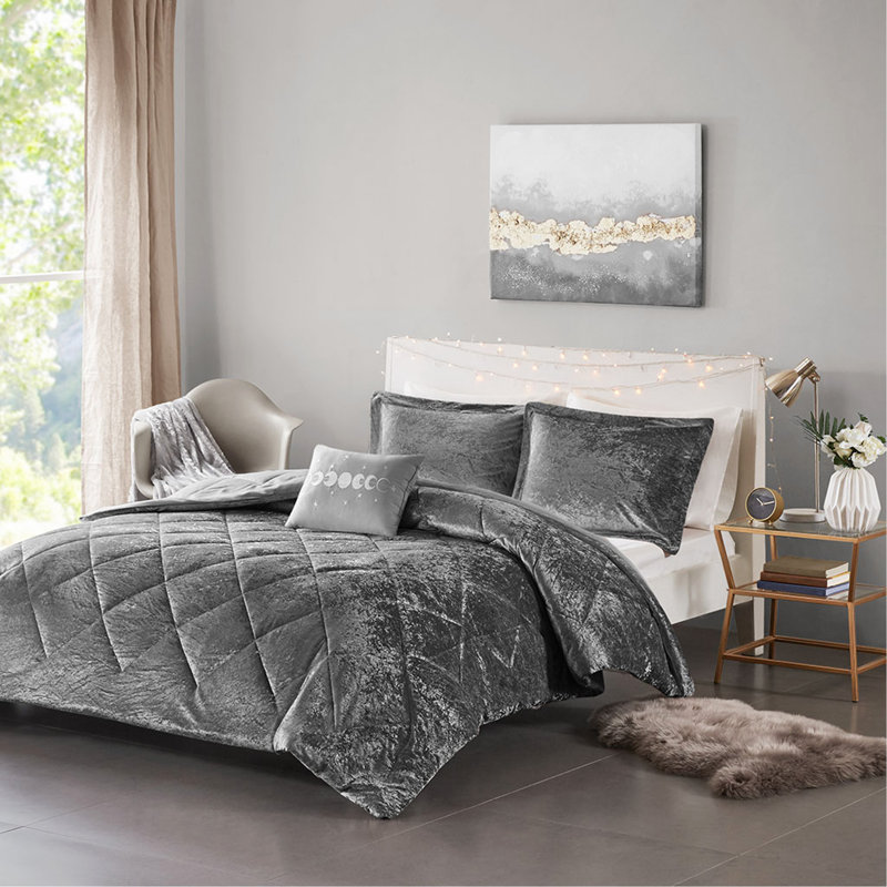 Comforter Set Cal King Velvet With Hypoallergenic Filling & Decorative Pillow For Luxurious Bedding, California King, Gray