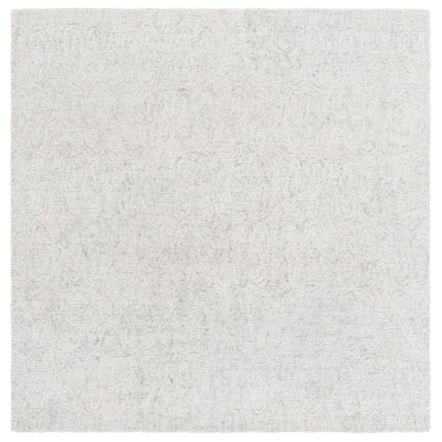 Naviyan 101 Area Rug In Silver
