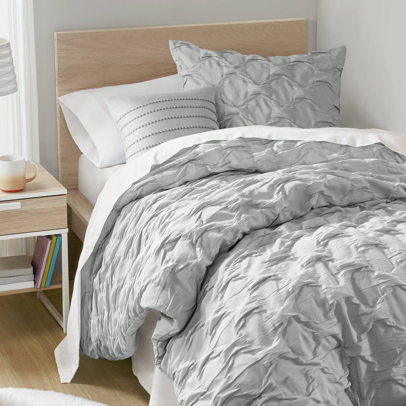 Bailey Diamond Pucker Woven Wrinkle Resistant Comforter Set, Gray, Twin/Twin XL Comforter + 1 Standard Sham
