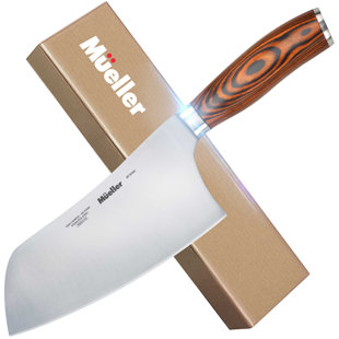 A portable outdoor barbecue knife suitable for cutting small pieces of  meat. It is very practical when grilling meat. The material is 3cr13  stainless steel with a mahogany handle, which is convenient