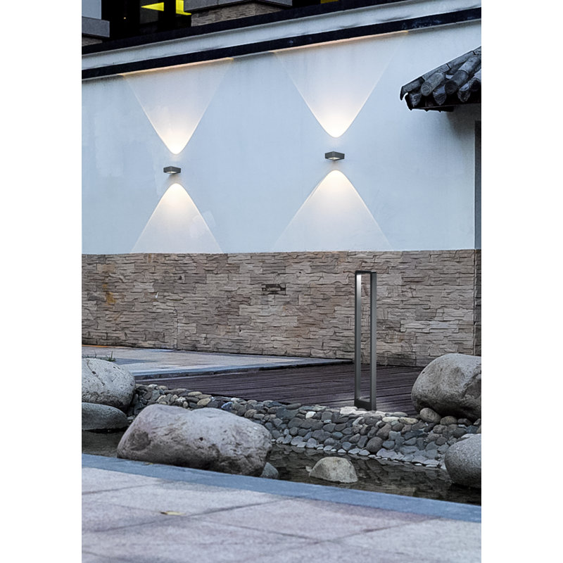 Shenice Bollards, Charcoal