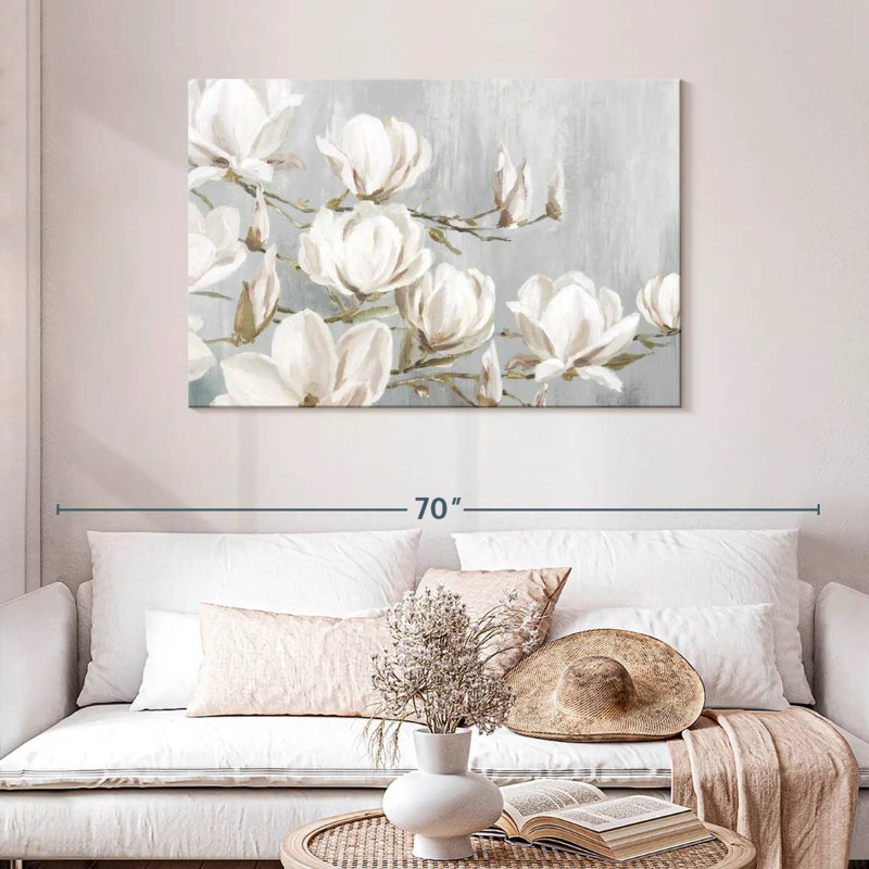 Magnolia Harnek en fleurs, H 30 po x l 45 po