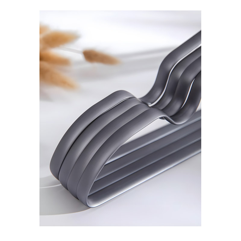 Cintre en alliage d'aluminium, 30