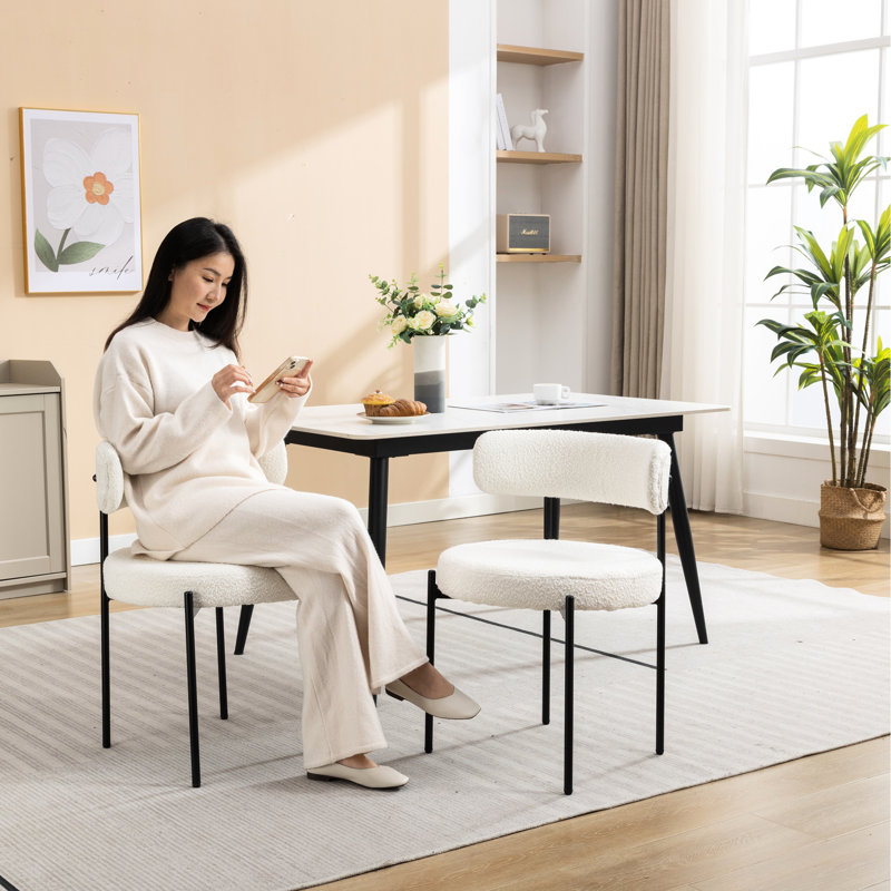 2 chaises de salle à manger blanches - Design rond moderne avec rembourrage en mousse confortable de 2, siège élégant avec revêtement en boucle souple
