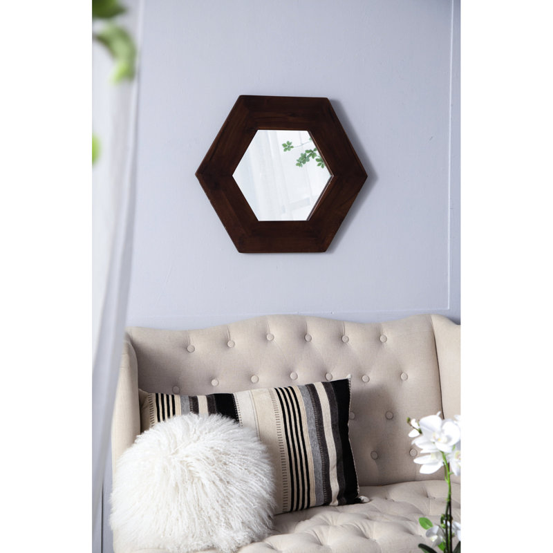 Miroir hexagonal 18,5 po x 18,5 po avec bordure en bois massif robuste, accessoire de décoration intérieure, envers brun foncé, ornement de salon 18,5 po x 18,5 po