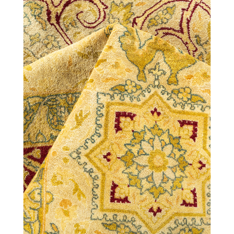 Classic One-of-a-Kind 6' 3" X 8' 10" Hand Knotted Area Rug