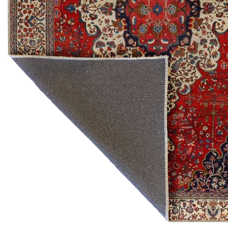 Tapis décoratif rouge à motif floral, Rectangle 4 pi x 6 pi 7 po