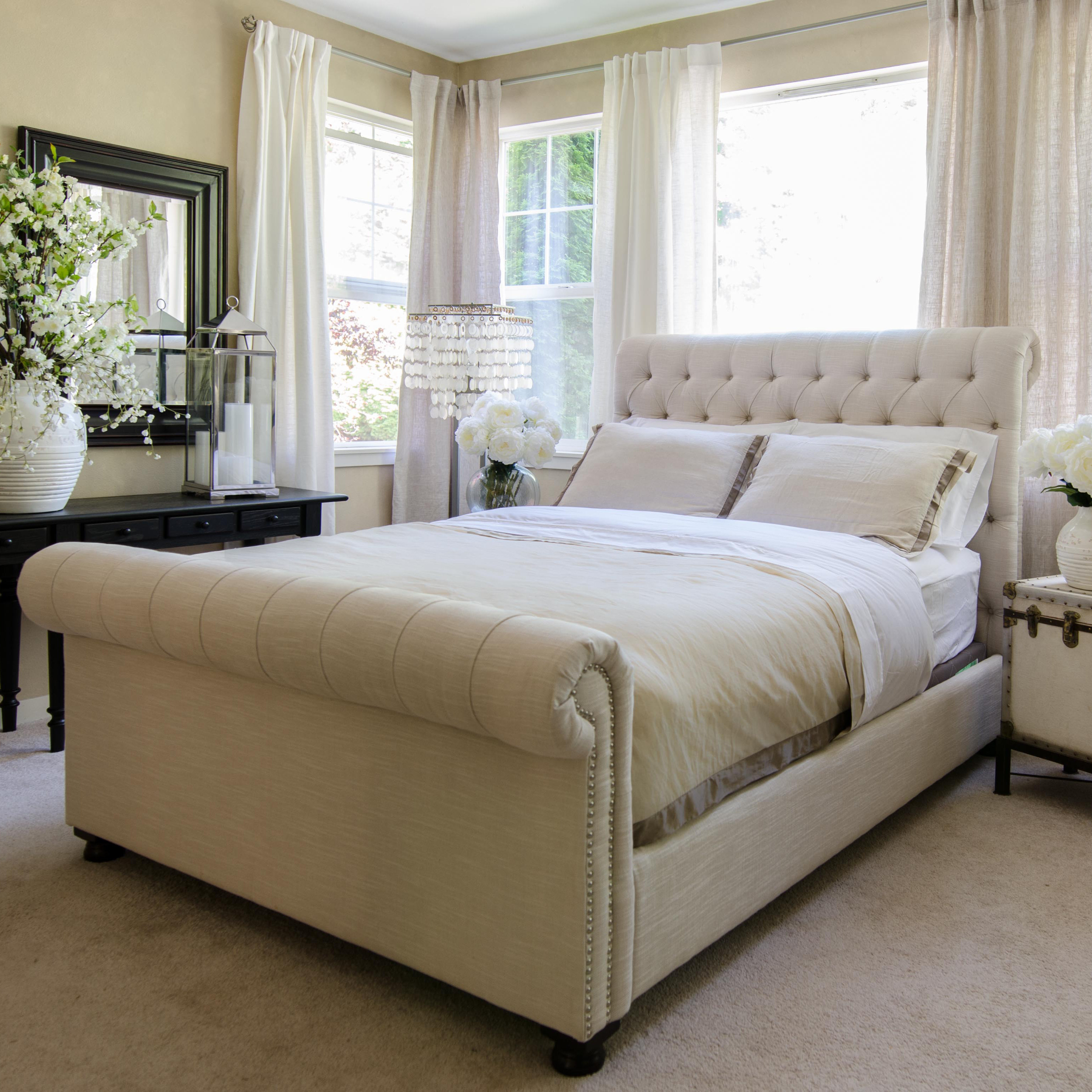 Queen Sleigh Bed Upholstery