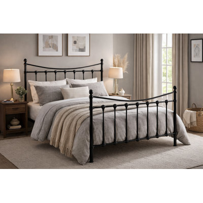 Wales Metal Bed