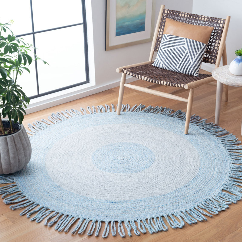 Doyle Hand Woven Performance Rug, Round 3'