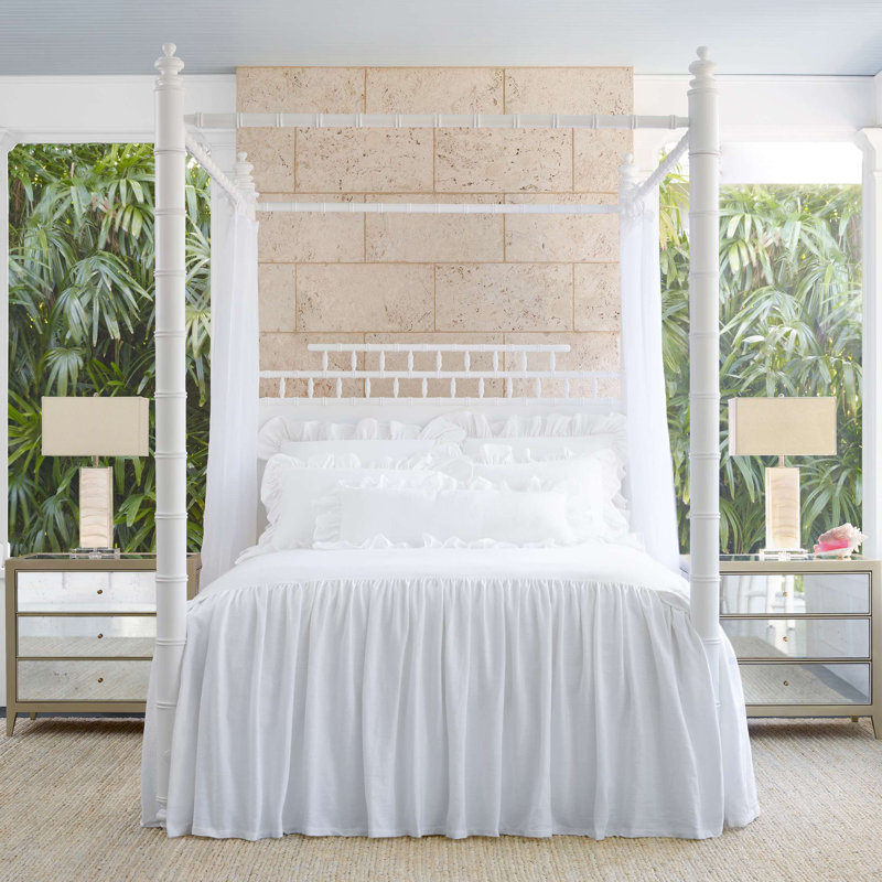Wilton Ruffle Sham, Standard, White