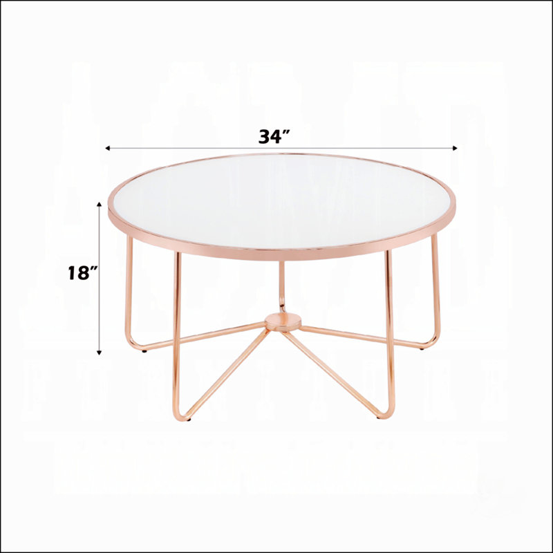 Table basse à finition or rose