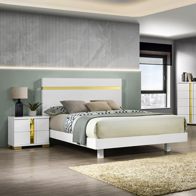 Modern White Queen Bed Set With LED & 2 Nightstands – Platform Design
