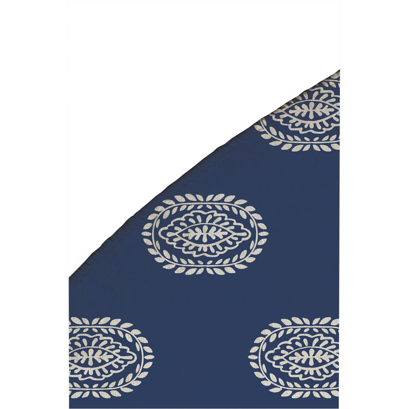 Maddy Non Slip Outdoor Rug, Round 5'