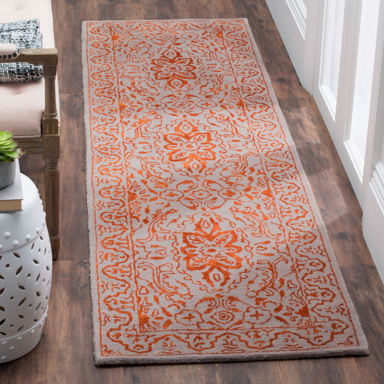 Zeringue Hand Tufted Viscose/Wool Floral Rug in Gray/Rust