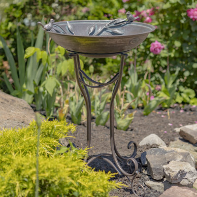 Delaporte Iron Fountain Birdbath