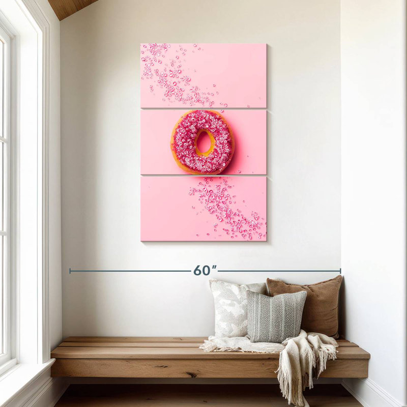 Yarlin Doughnut, 45" H x 28" W
