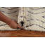 Tapis beige / bleu en laine noué à la main de conception unique 4 pi 6 po x 6 pi 9 po